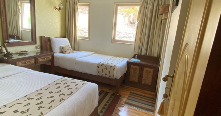 luxury cabin with twin bed
